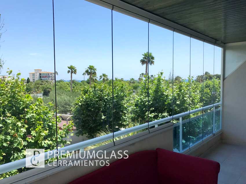 Galería de Nuestros Cerramientos con Cortinas Cristal